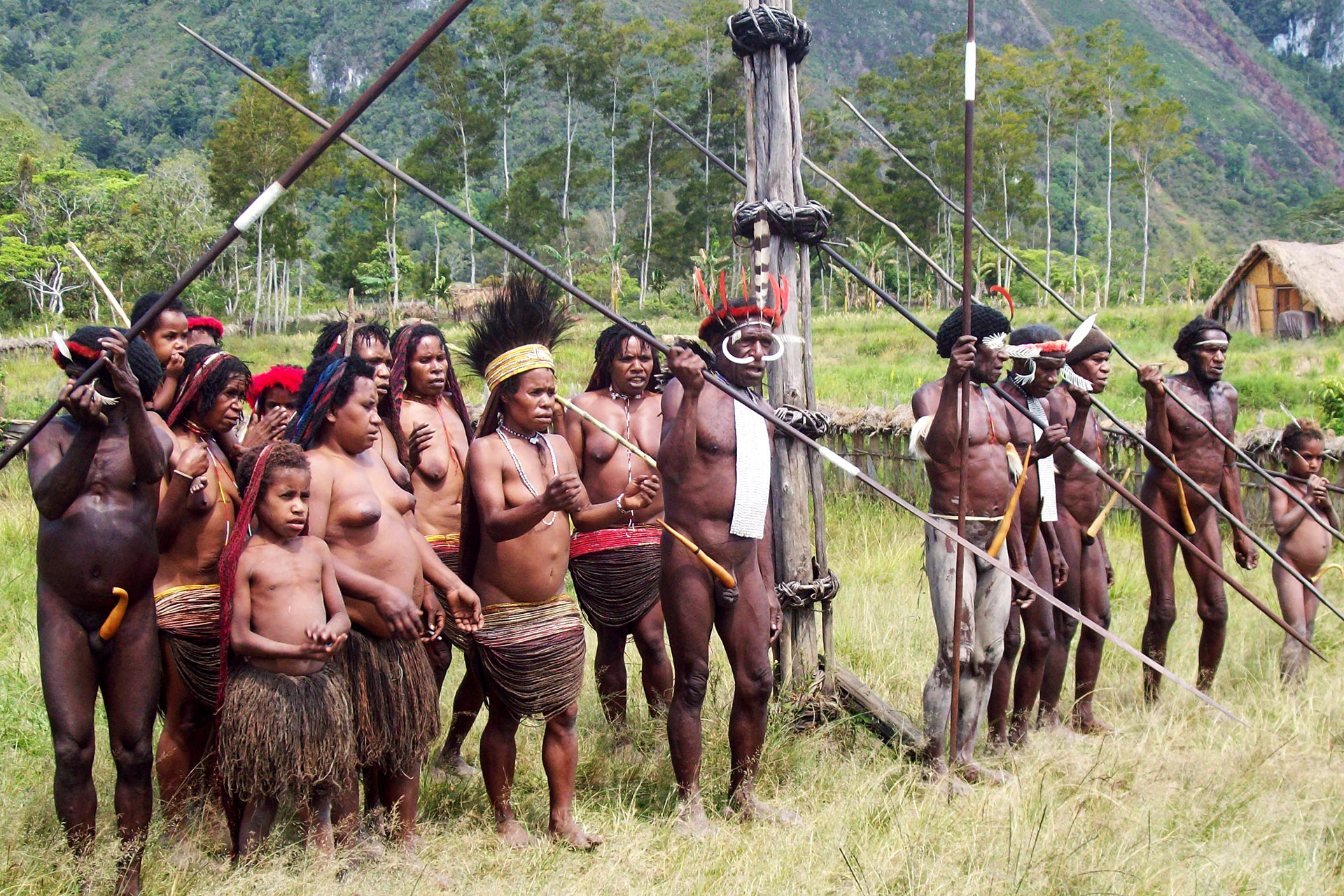Trekking in the highlands of Papua, inhabited by Papuan tribes