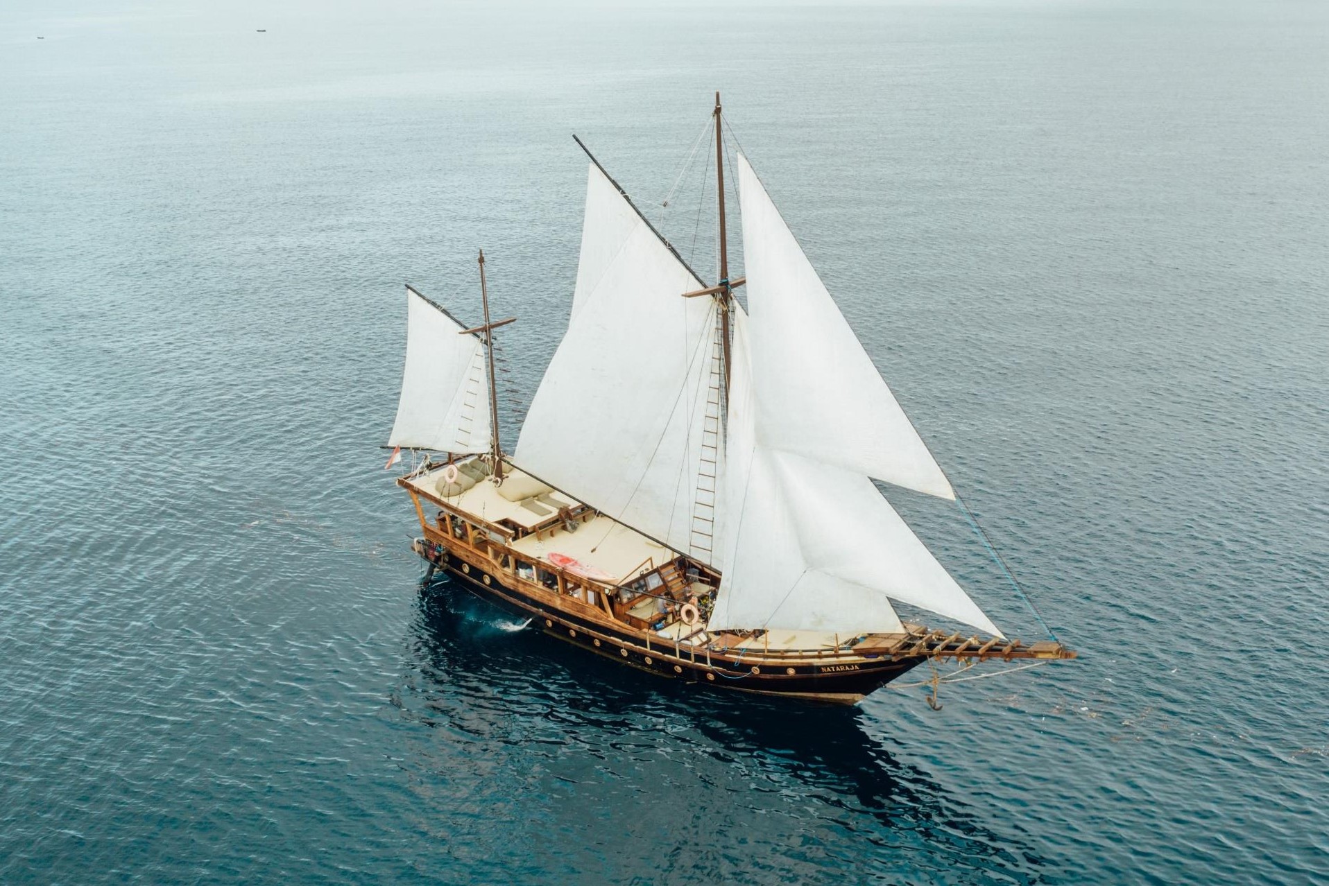 Nataraja charters Cruising Indonesia