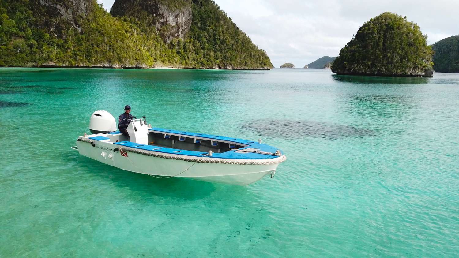 Ambai Liveaboard scuba diving in Raja Ampat
