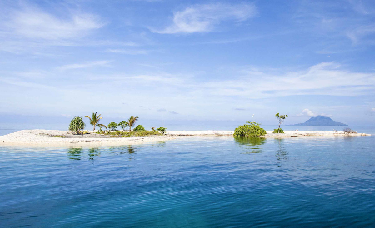 Ambai Liveaboard scuba diving in Halmahera