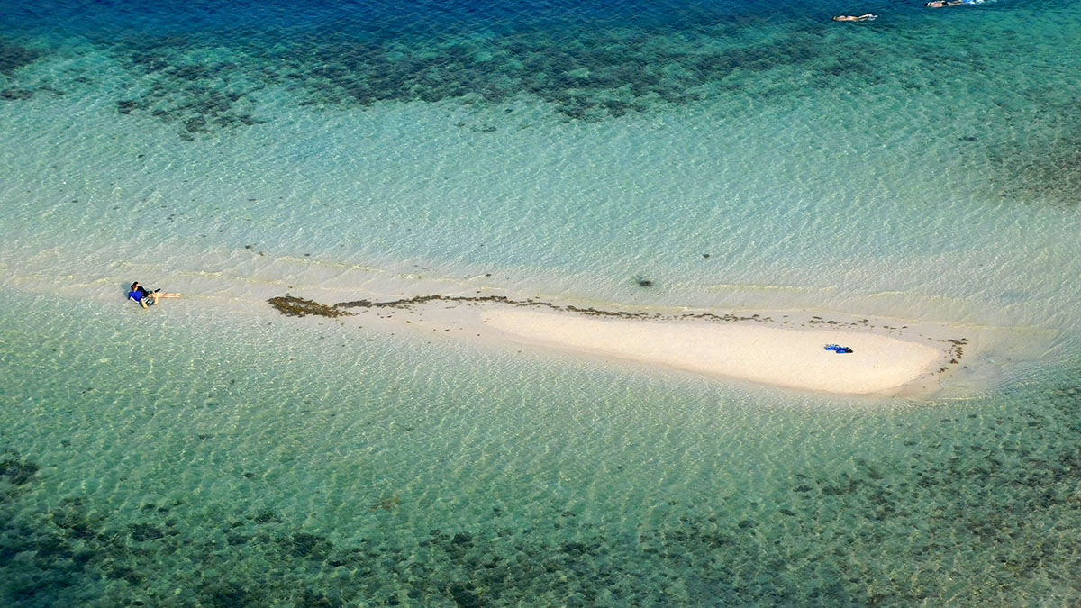 Island hopping at Angel Island Resort, Komodo, Indonesi