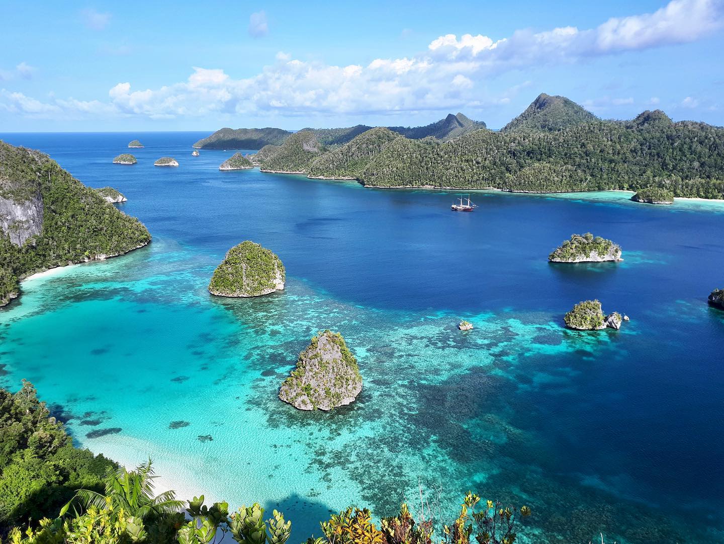 Carpe Diem cruises for divers in Raja Ampat Indonesia
