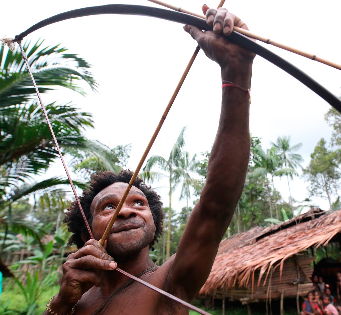 Korowai hunter