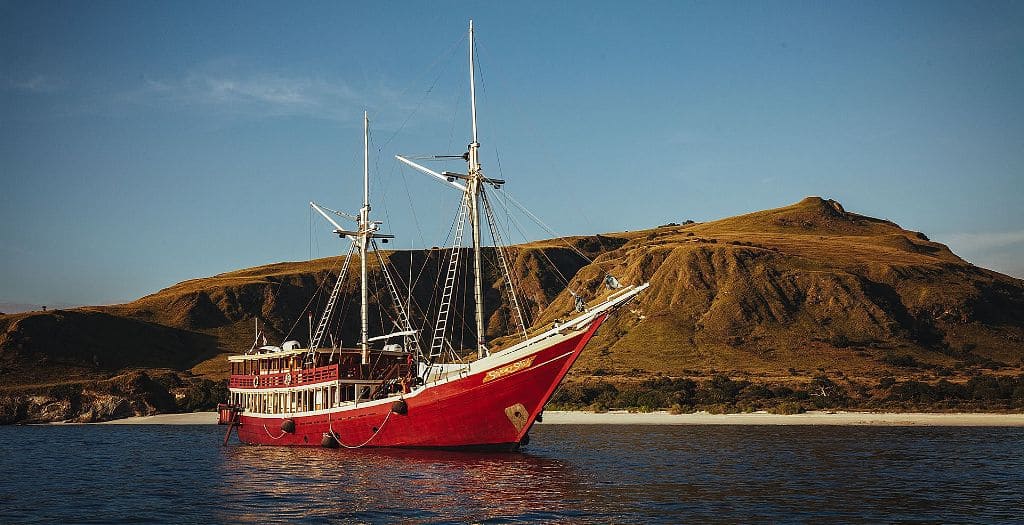 Dive cruises in Indonesia with Seven Seas 