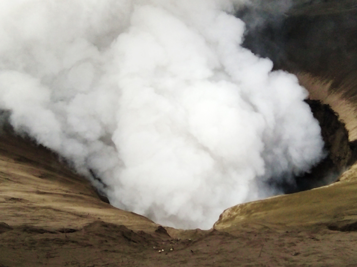Bromo conic caldera